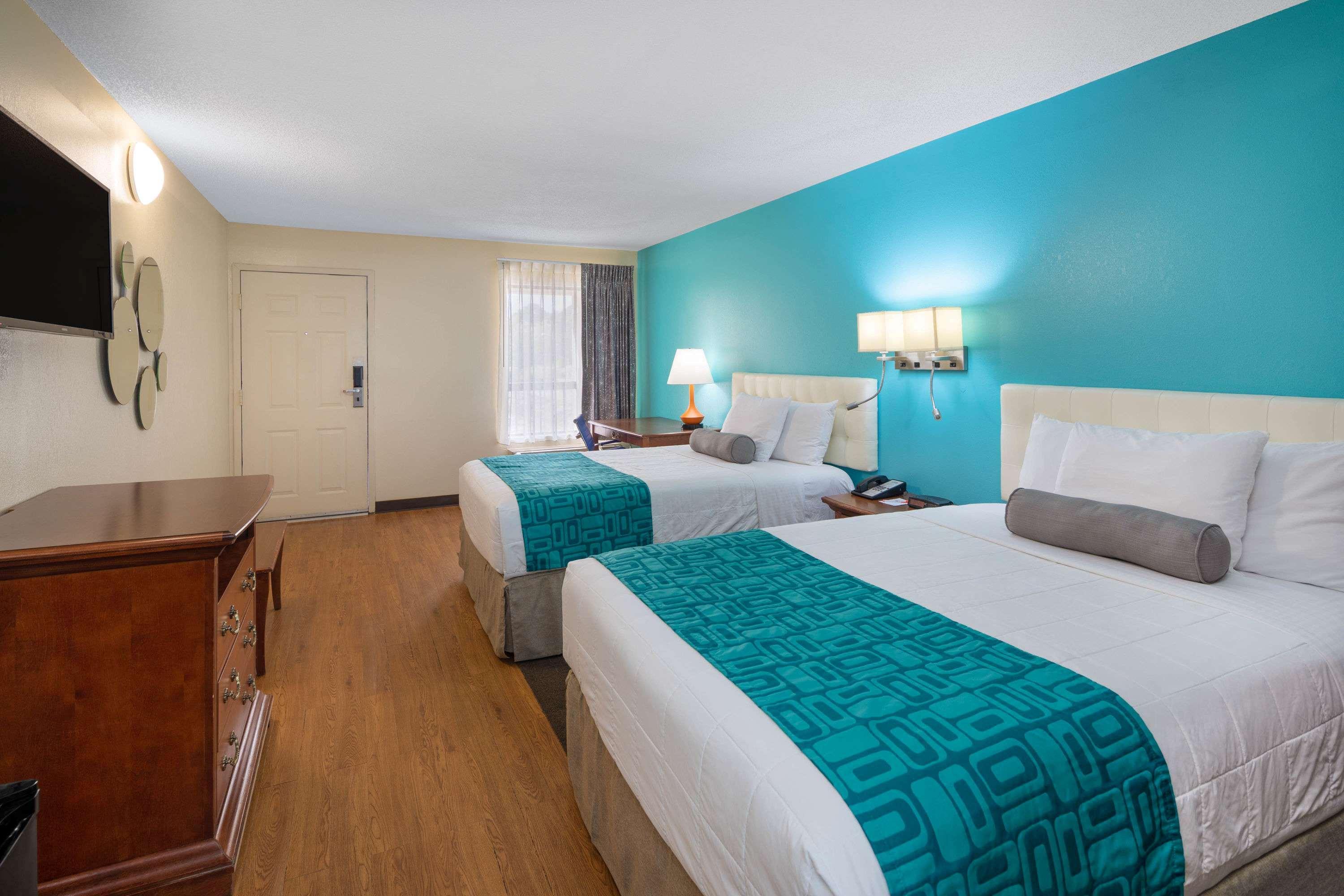 Howard Johnson By Wyndham Savannah Ga Georgetown Eksteriør bilde