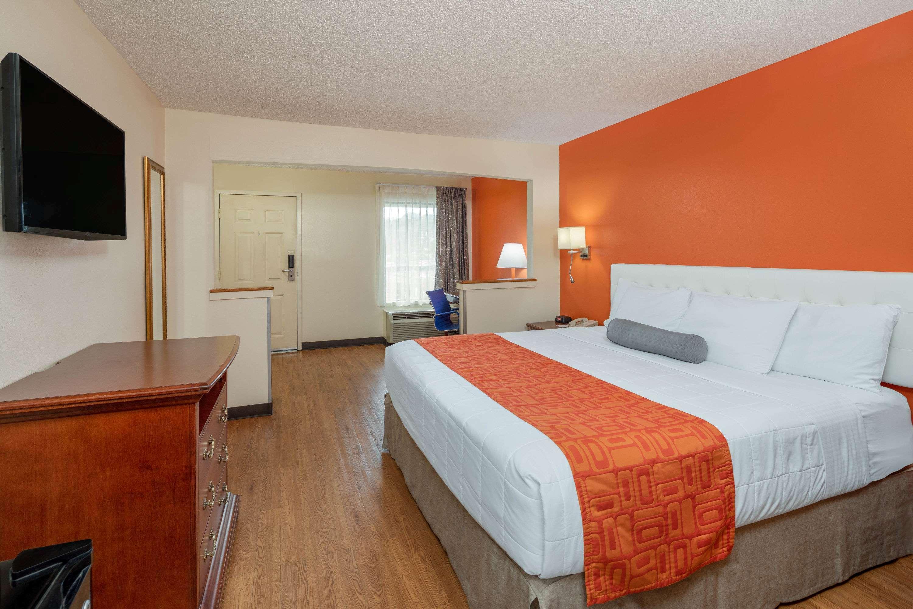 Howard Johnson By Wyndham Savannah Ga Georgetown Eksteriør bilde